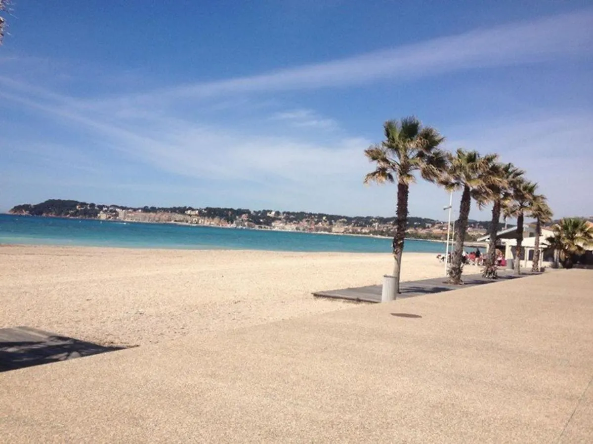 Charmant T3 Climatise Avec Parking, Piscine, Tennis, A 200M Des Plages Et Commerces - Fr-1-316-21 Six-Fours-les-Plages